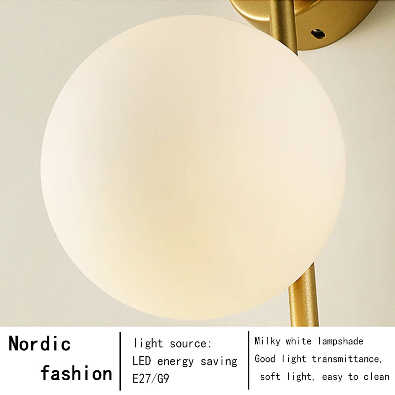 Lámpara de pared con bola de cristal LED negra y dorada, luz tapizada para sala de estar, dormitorio, mesita de noche, pasillo y escalera, 110 V/220 V